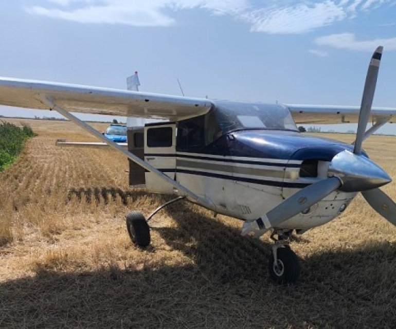 Restos de cocaína en un avión encontrado en San Cristobal