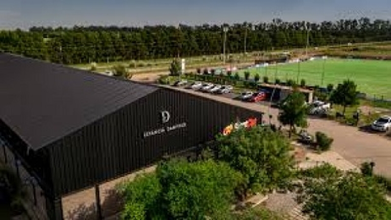 Damfield en Funes: loteo en área inundable