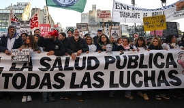Los gremios de Rosario participan de la Marcha Nacional por la Salud
