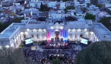 Jura y acto en la Legislatura de la nueva Constitución de Santa Fe