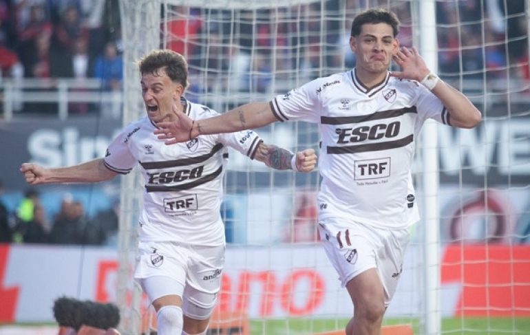 Platense eliminó a San Lorenzo y es finalista del Torneo Apertura