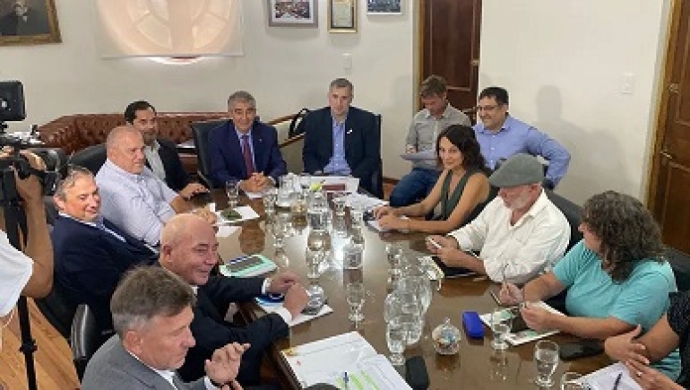 UPCN aceptó la propuesta salarial del Gobierno Provincial