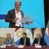 Retenciones: Caputo le contest&oacute; a los gobernadores "Este gobierno vino a bajar impuestos"