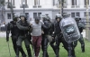 El Gobierno cruz&oacute; a la jueza que libero a los detenidos en la marcha por los jubilados