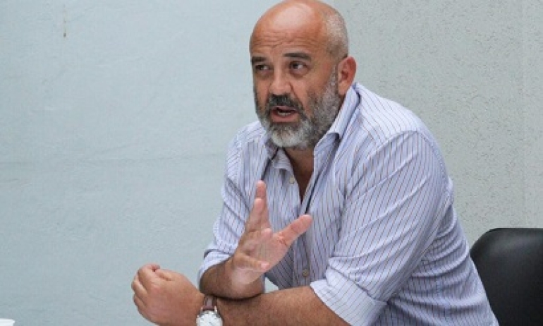 Palo Oliver: “Están hegemonizando y colonizando las instituciones”