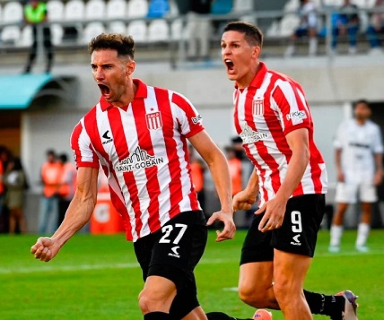 Estudiantes ganó el Trofeo de Campeones tras dar vuelta el resultado ante Platense
