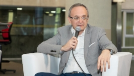 Idígoras a los aceiteros: “Si se radicalizan, pasarán muchos días sin cobrar el sueldo”
