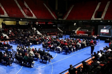 Asamblea caliente en Newell’s: aprobaron el presupuesto, rechazaron el balance y revelaron una deuda millonaria