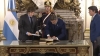 Milei le tom&oacute; juramento a Lisandro Catal&aacute;n como nuevo ministro del Interior