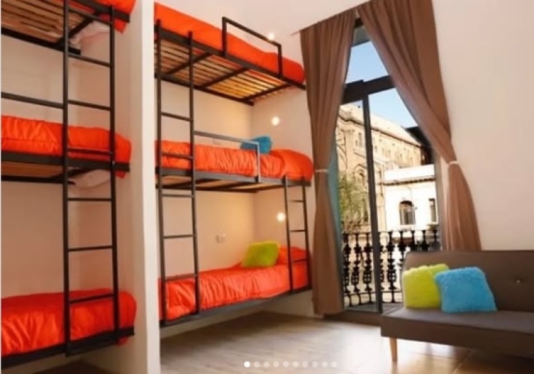 Hostels de la ciudad piden mayor control de las aplicaciones de alojamientos