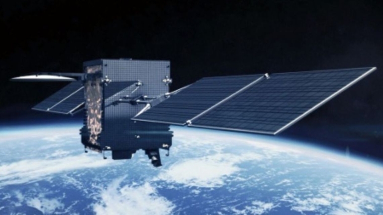 Starlink en escuelas rurales: ARSAT asegura que su servicio de internet es mucho más barato