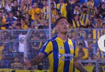 Central le ganó a Barracas 2 a 0 en el Gigante de Arroyito