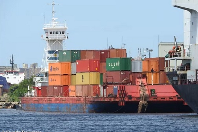 Paro de prácticos: la crisis que paraliza el comercio exterior de la Argentina