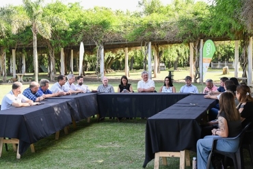 EL INTENDENTE RICCI MANTUVO UN ENCUENTRO DE TRABAJO JUNTO A CONCEJALES Y EL GABINETE MUNICIPAL