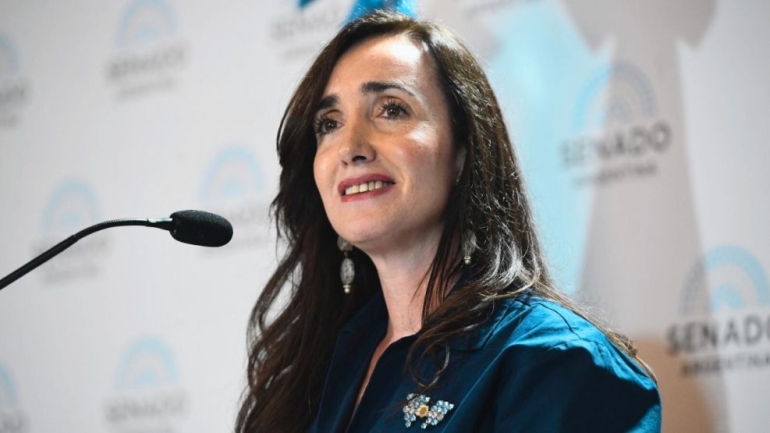 El irónico mensaje de Victoria Villarruel tras la renuncia de Manuel Adorni: "Solo entré para leer los comentarios"