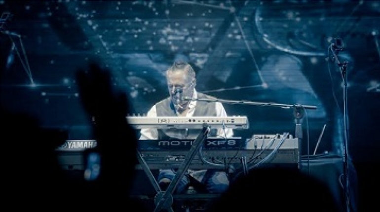 La Banda Sonora de tu vida: Alejandro Lerner llenó de clásicos el Teatro Broadway