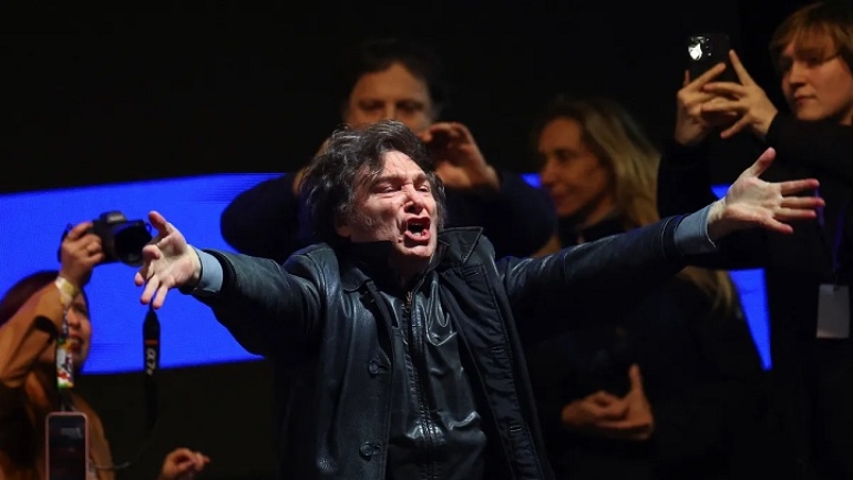 Milei habló de un "empate técnico" y pidió votar "contra el kirchnerismo"