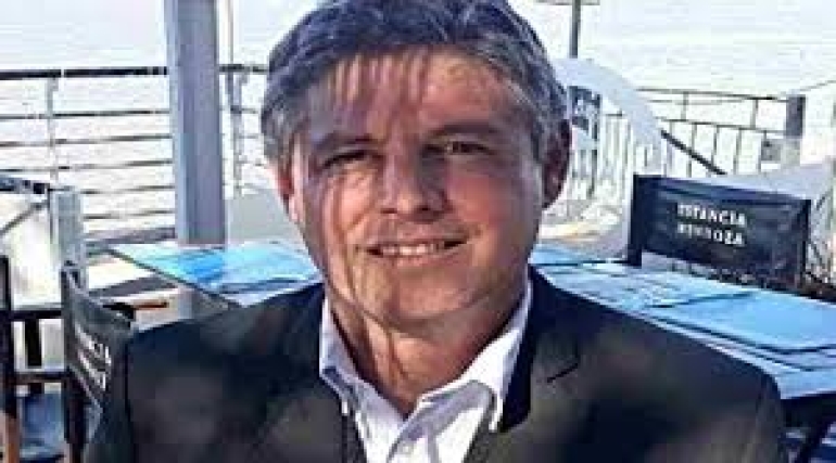 Federico Jolly presentó un proyecto para congelar los salarios de los funcionarios políticos de Pérez hasta 2027