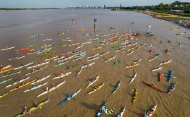 Travesía en defensa del río Paraná