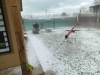 Feroz tormenta de granizo en Rosario y la regi&oacute;n cubri&oacute; de blanco todo a su paso y gener&oacute; importantes destrozos