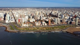 Fin de semana largo: aumentan las reservas en ciudades costeras