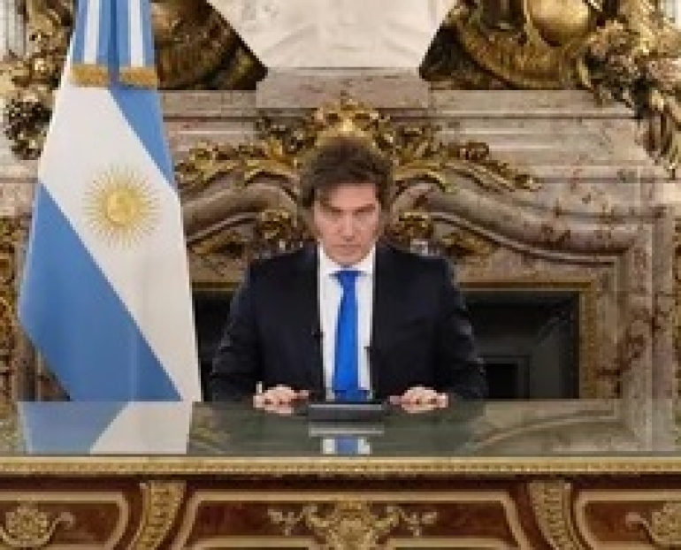 Milei al Congreso: "Si quieren volver para atrás me tienen que sacar con los pies para adelante"