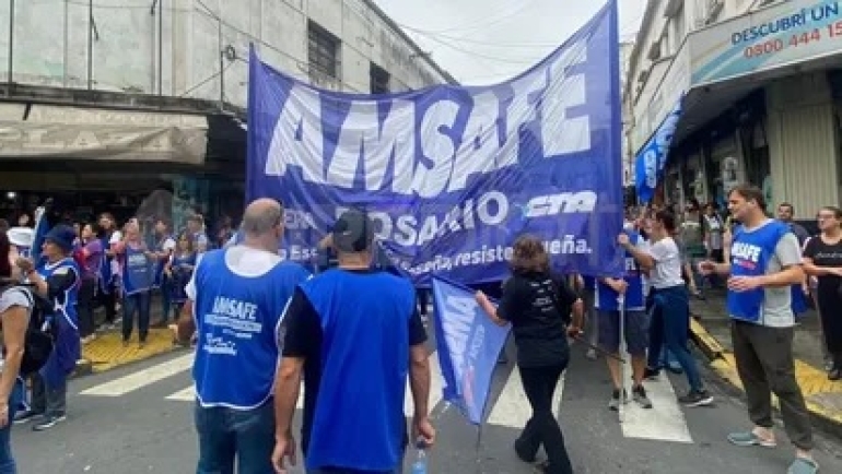Amsafé rechazó la oferta de la provincia y anunció un paro para el 2 de marzo