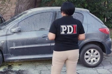 Extorsiones, amenazas y autos quemados