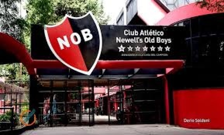 Trabajadores de Newell’s rechazaron la oferta de pago del 20% y siguen negociando con Astore