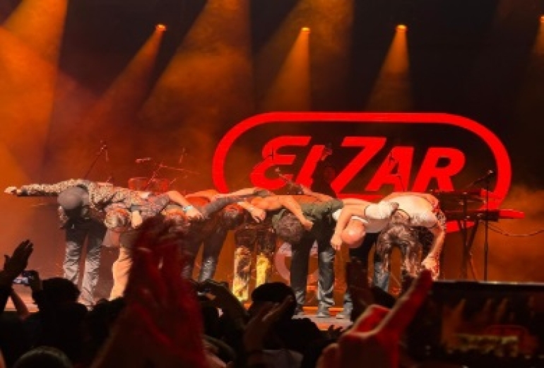 El zar hizo bailar a todo el Bioceres Arena en la presentación de “Paradiso”