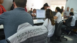 El Gobierno prepara un decreto para la nueva ley de migración si el Congreso no la aprueba