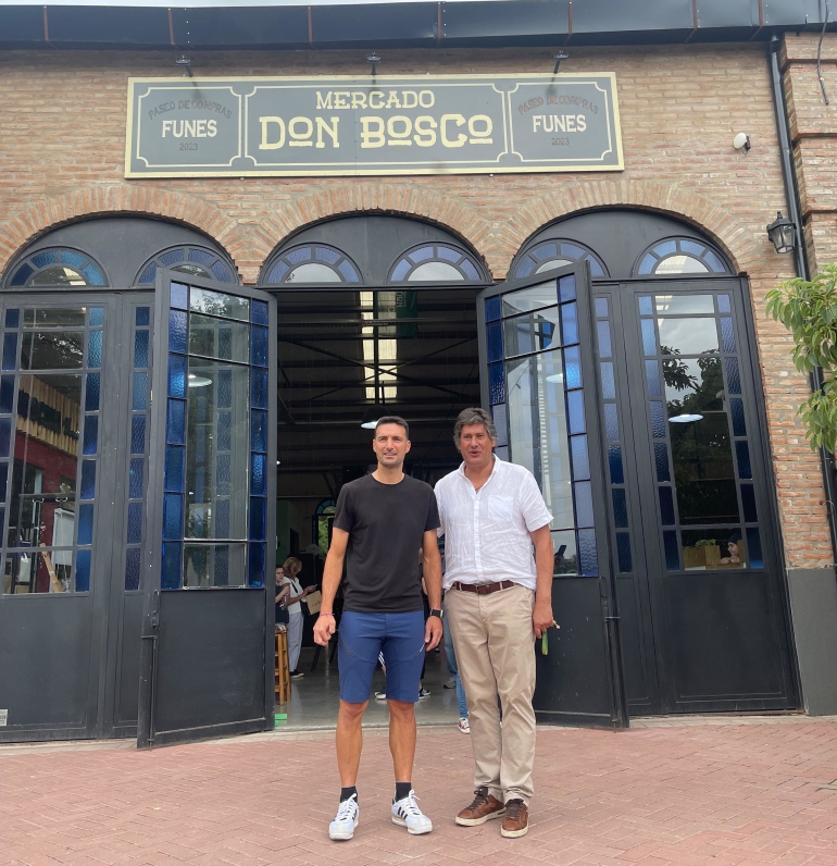Scaloni en Funes: Roly Santacroce acompaño visita del Técnico Campeón