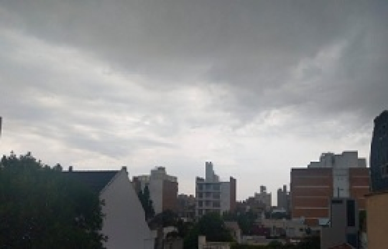 Mañana de sábado con baja de temperatura después de las lluvias