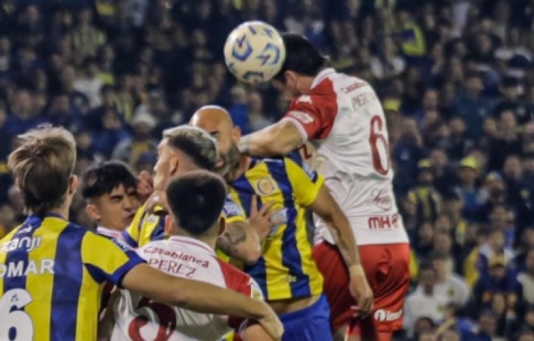 Central no pudo con Huracán y quedó eliminado