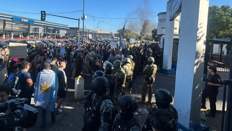 Conflicto policial: el jefe de la Policía dijo que no habrá más pases a disponibilidad