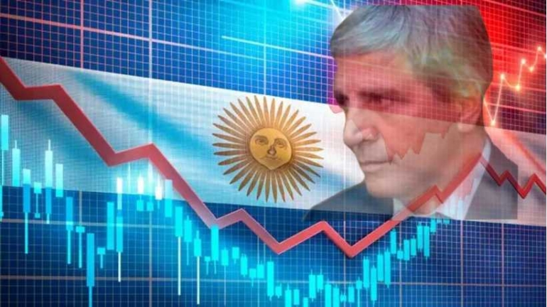 RIESGO PAÍS: Toca los 829 puntos ante turbulencia política