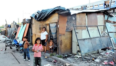 Pese a la baja, casi 15.000.000 de personas siguen siendo pobres