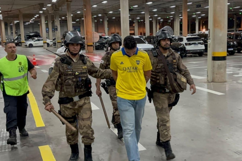 Escándalo en Brasil: provocación de hinchas de Cruzeiro y detención de un simpatizante de Boca