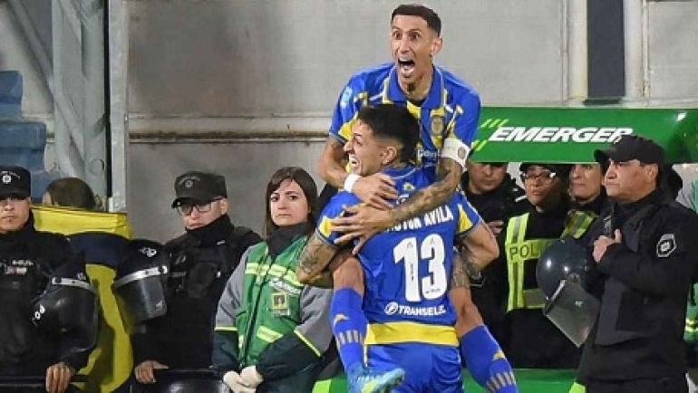 Central eliminó a Racing y pasó a Semifinales