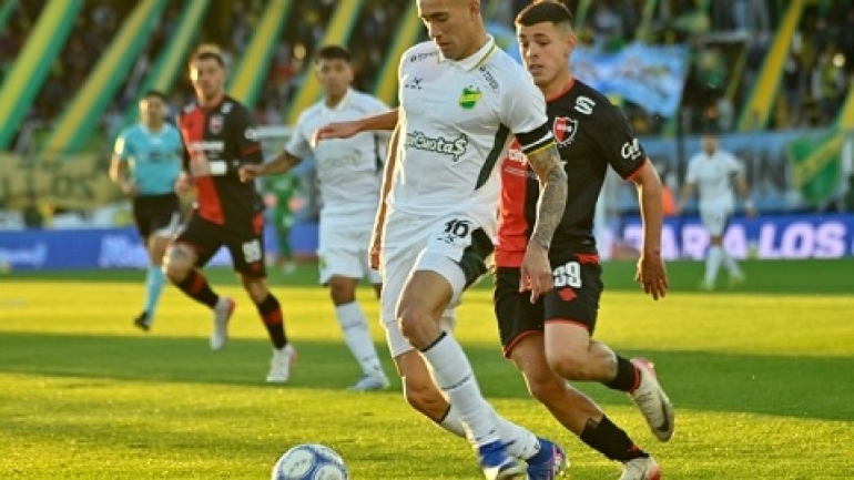 Newell's cayó 2-1 ante Defensa y Justicia en Florencio Varela