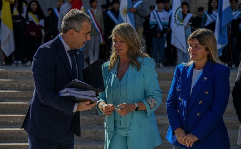 María Eugenia Schmuck sobre la autonomía municipal: “responsabilidad fiscal, estabilidad impositiva y política salarial son los temas que implicarán mayores desafíos”